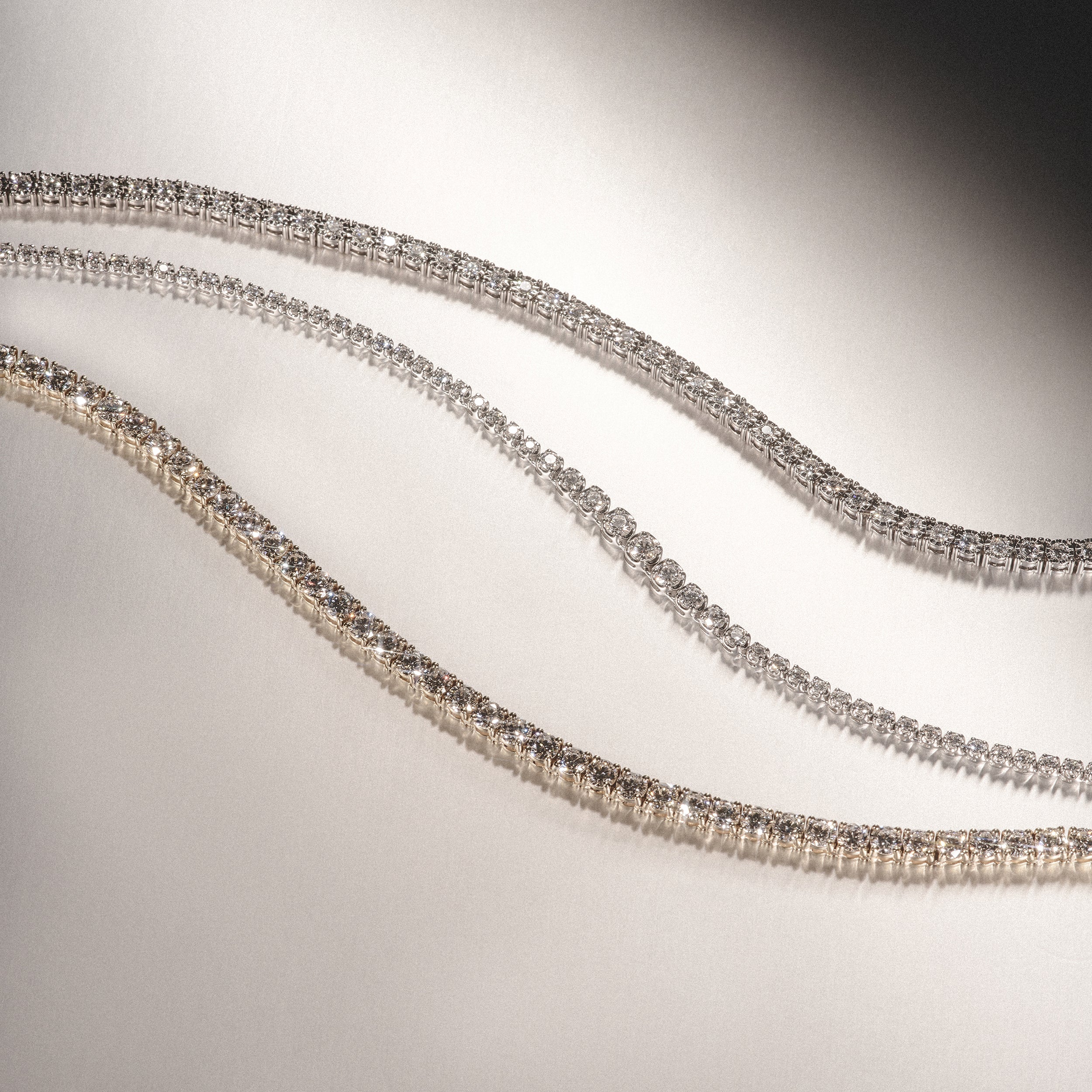 1.5ct Lab Diamond Tennis Bracelet Claw Set in 925 Silver - Image 8