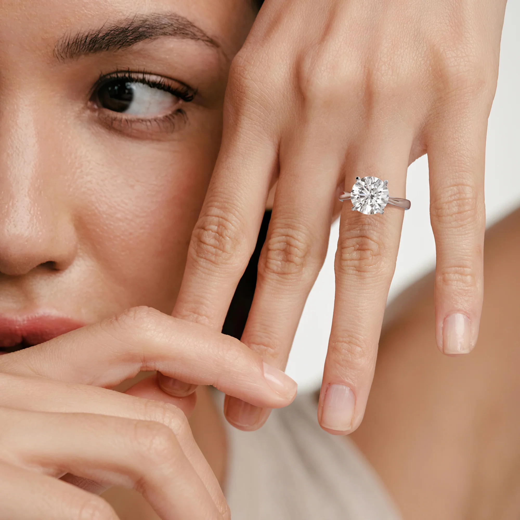 Grace 5.00ct Lab Diamond Round Cut Engagement Ring in Platinum G/VS1 - Image 2