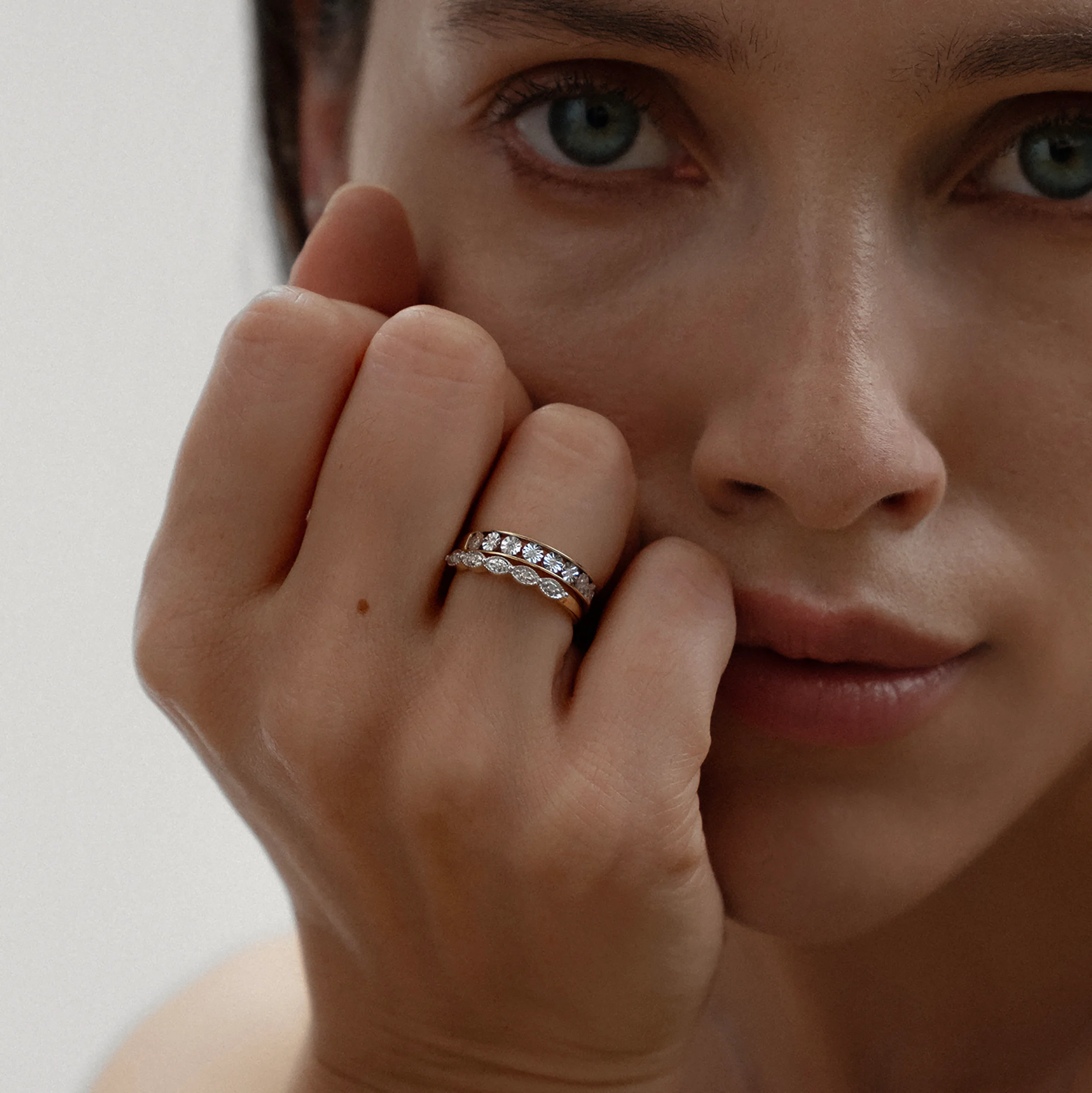 Half Eternity Ring 0.02CT Diamond 9K Yellow Gold - Image 2