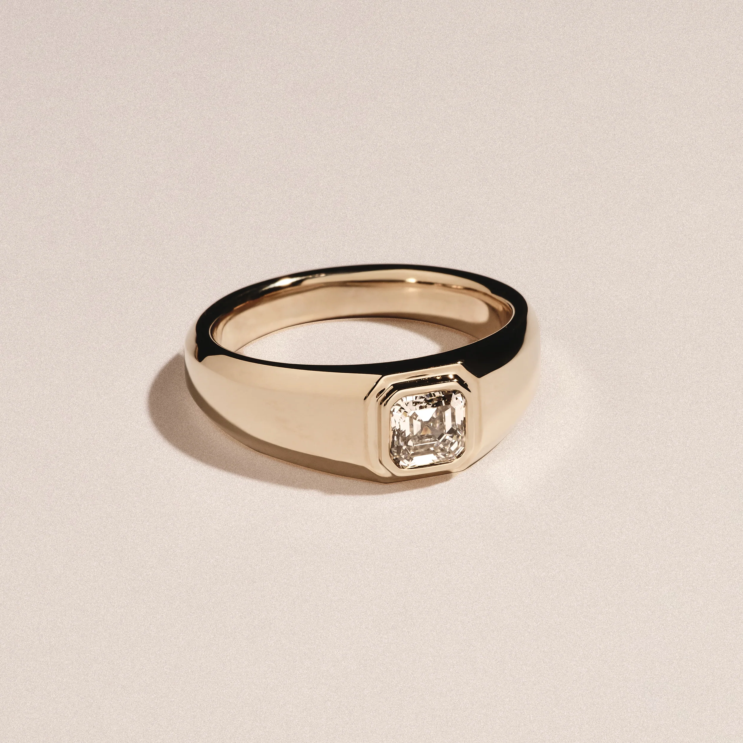 Axis Men'st Lab Diamond Signet Ring 1.00c Asscher Cut Set in 9k Gold - Image 5